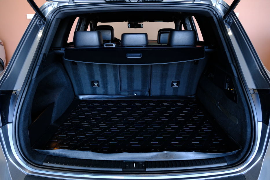 Продам Volkswagen Touareg 2016 года в Одессе