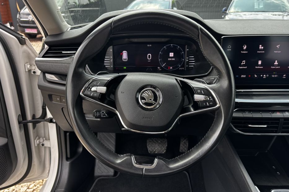 Продам Skoda Octavia A8 2022 года в Львове