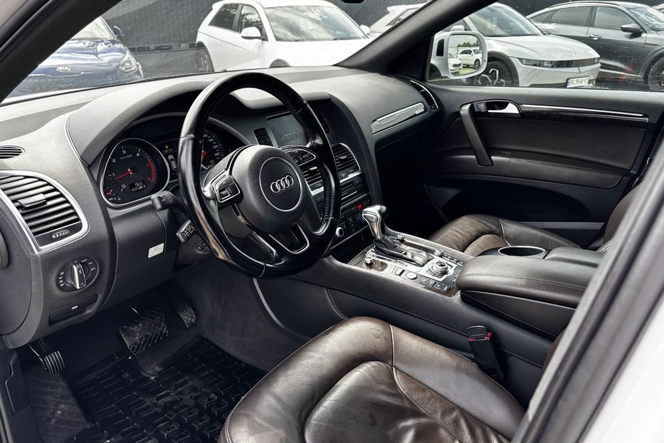 Продам Audi Q7 S-line 2014 года в Львове