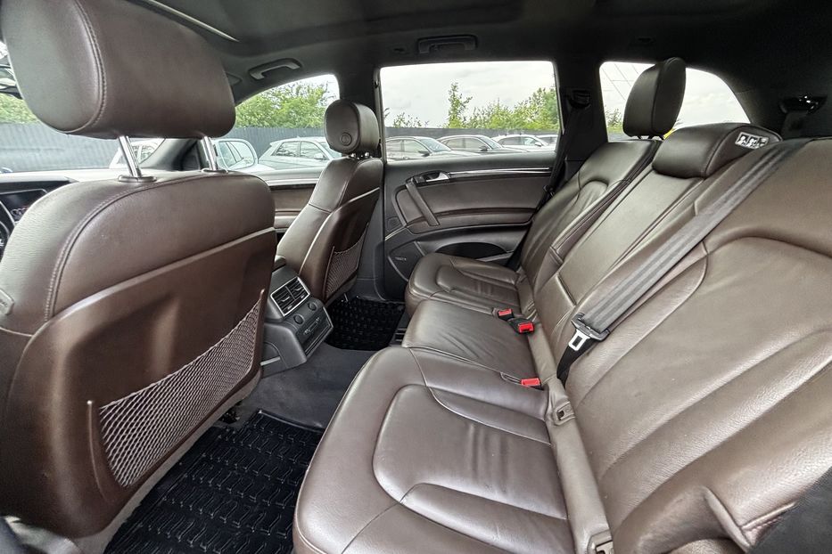 Продам Audi Q7 S-line 2014 года в Львове