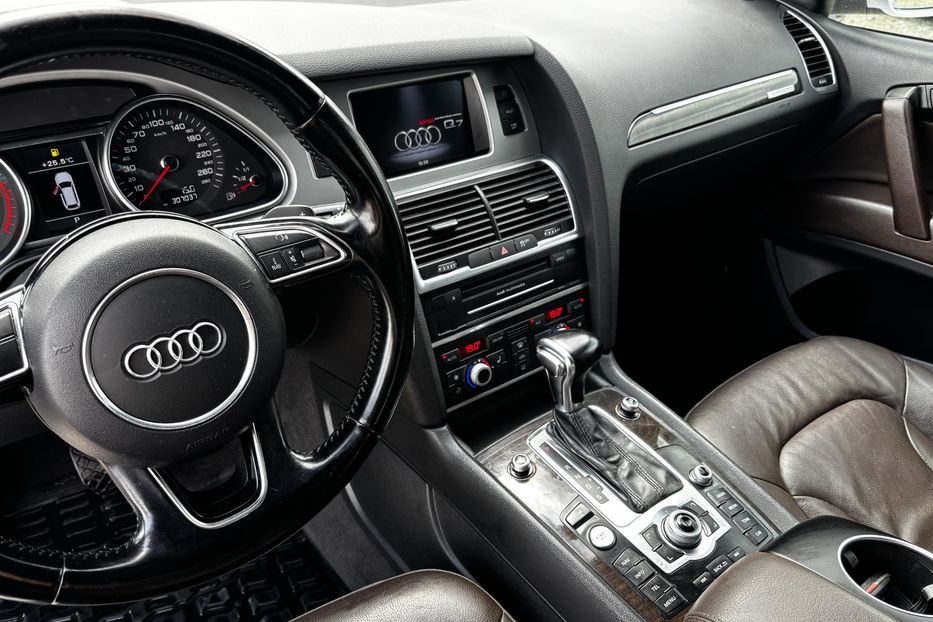 Продам Audi Q7 S-line 2014 года в Львове