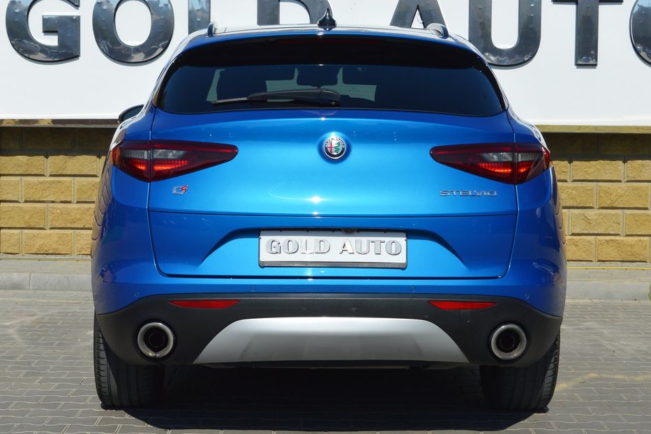 Продам Alfa Romeo Stelvio 2017 года в Одессе