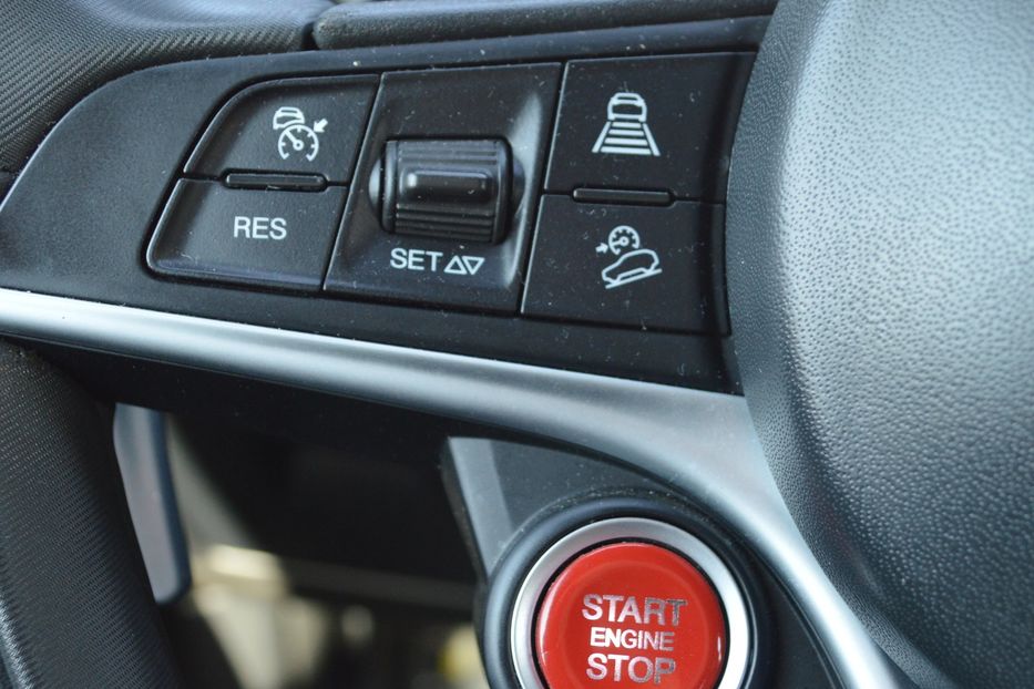 Продам Alfa Romeo Stelvio 2017 года в Одессе