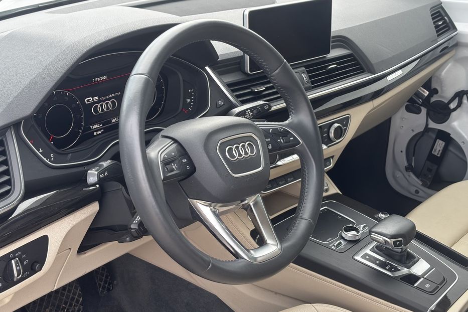 Продам Audi Q5  Premium Plus 9983 2019 года в Львове