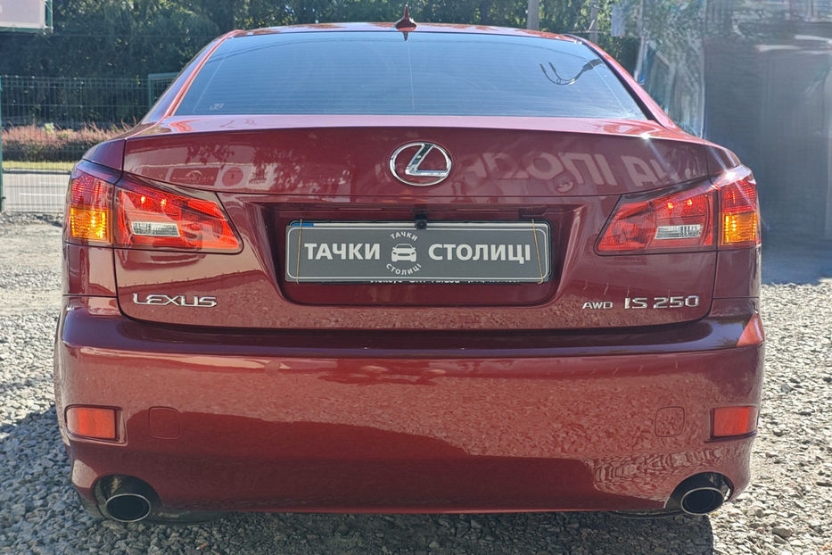 Продам Lexus IS 250 250 AT (208 к.с.) AWD 2008 года в Киеве