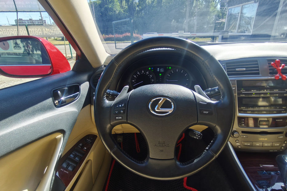 Продам Lexus IS 250 250 AT (208 к.с.) AWD 2008 года в Киеве