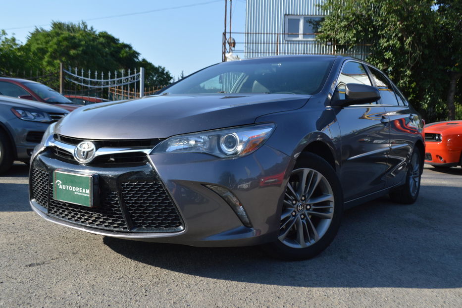 Продам Toyota Camry XV50(FL) 2016 года в Одессе