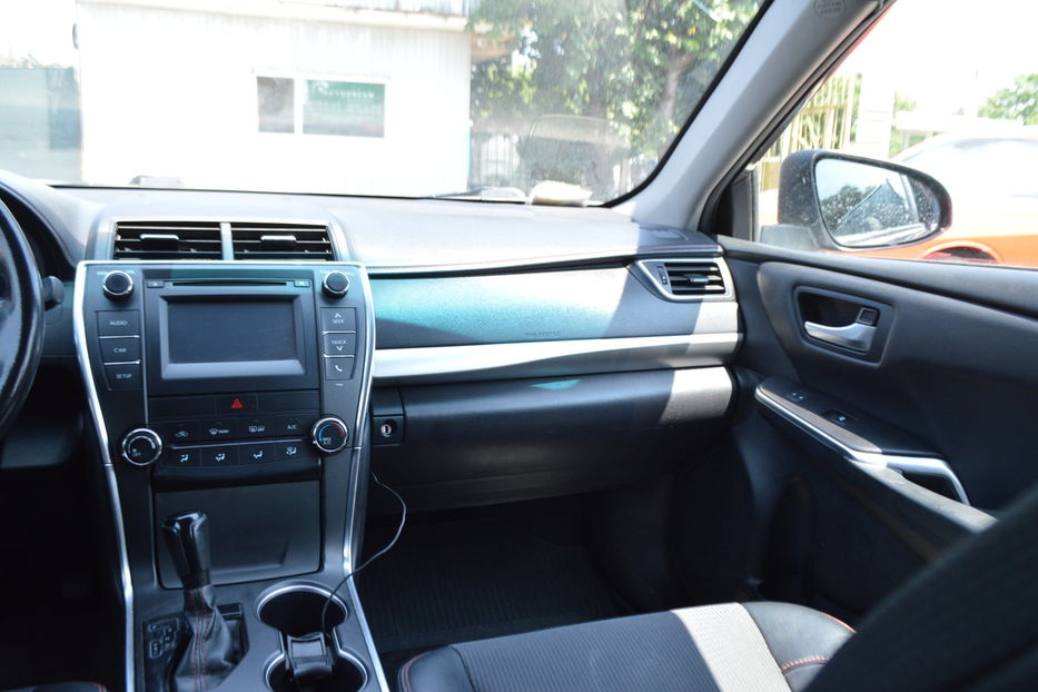 Продам Toyota Camry XV50(FL) 2016 года в Одессе