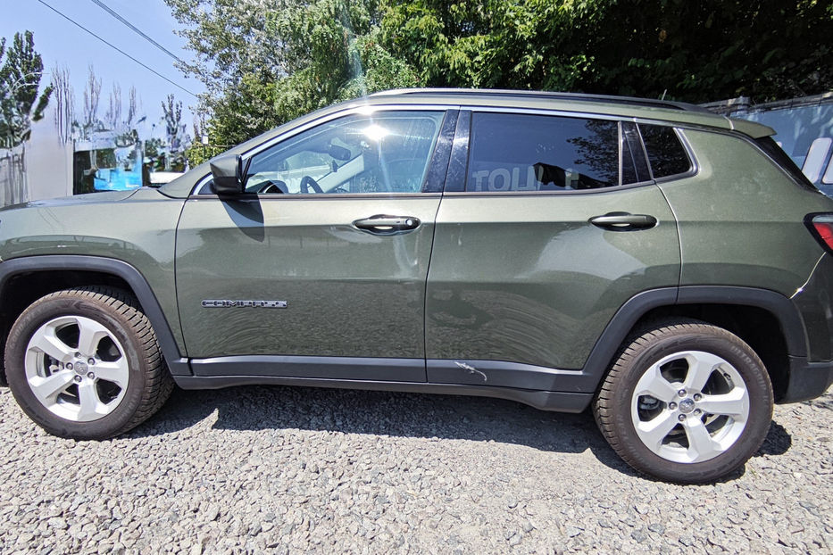 Продам Jeep Compass 2.4 9АТ (180 к.с.) AWD  2017 года в Киеве