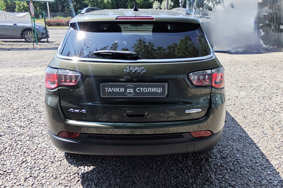 Продам Jeep Compass 2.4 9АТ (180 к.с.) AWD  2017 года в Киеве