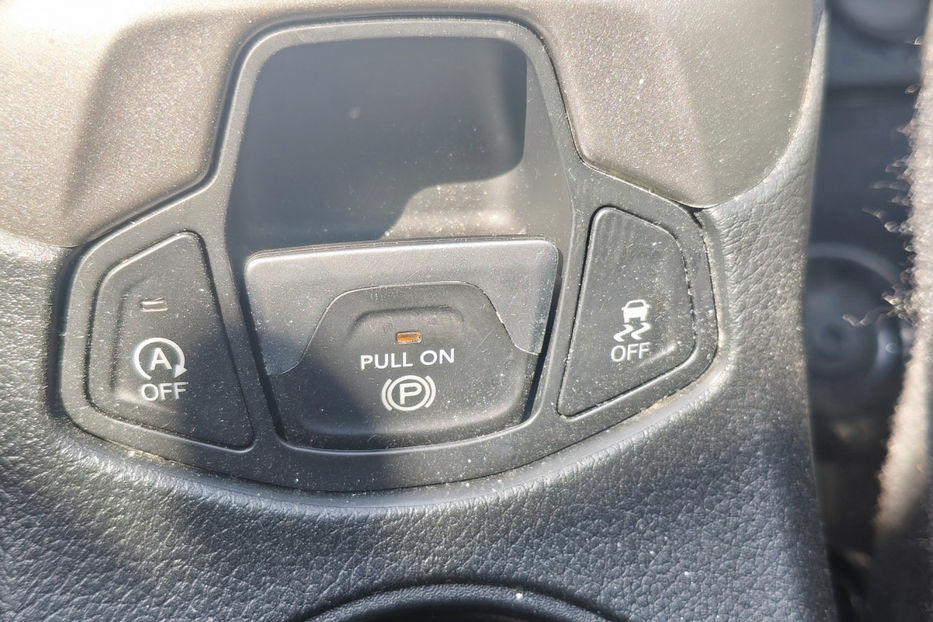 Продам Jeep Compass 2.4 9АТ (180 к.с.) AWD  2017 года в Киеве