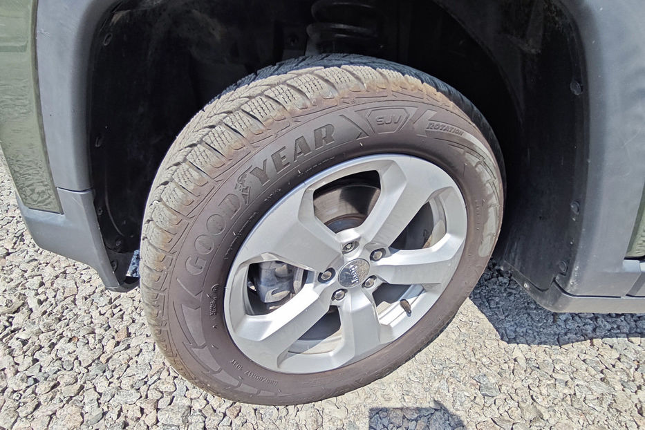 Продам Jeep Compass 2.4 9АТ (180 к.с.) AWD  2017 года в Киеве