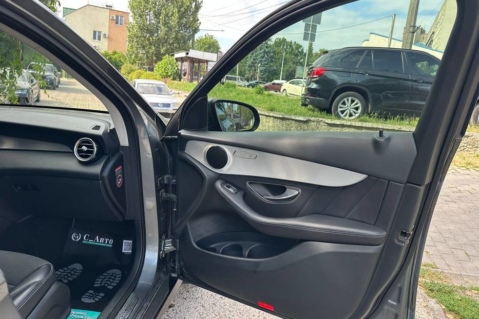 Продам Mercedes-Benz GLC-Class 220d 2017 года в Черновцах