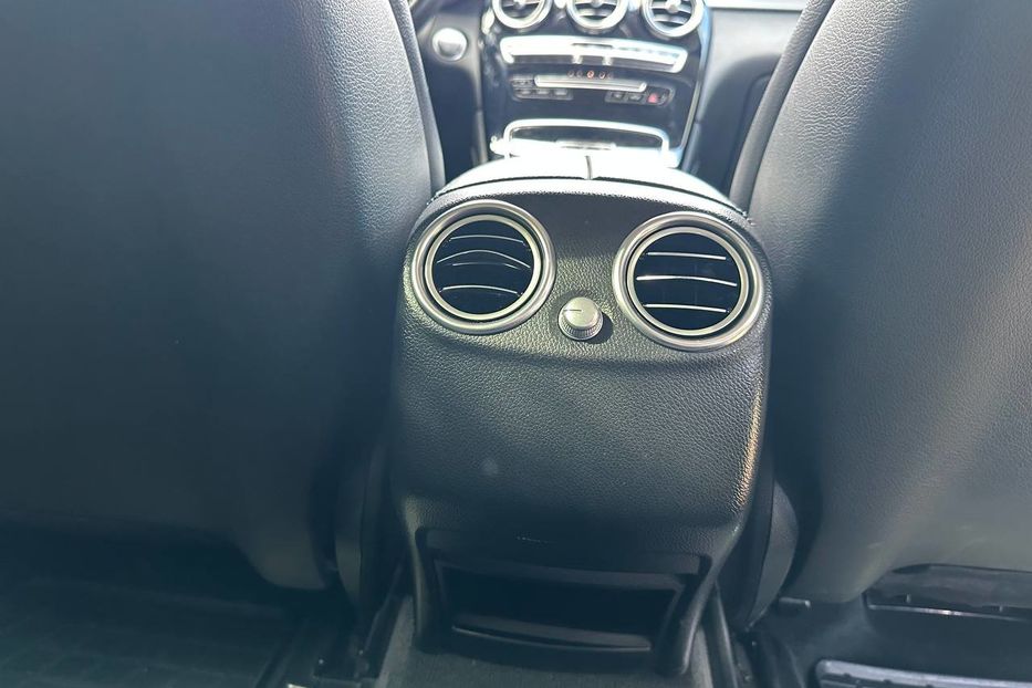 Продам Mercedes-Benz GLC-Class 220d 2017 года в Черновцах