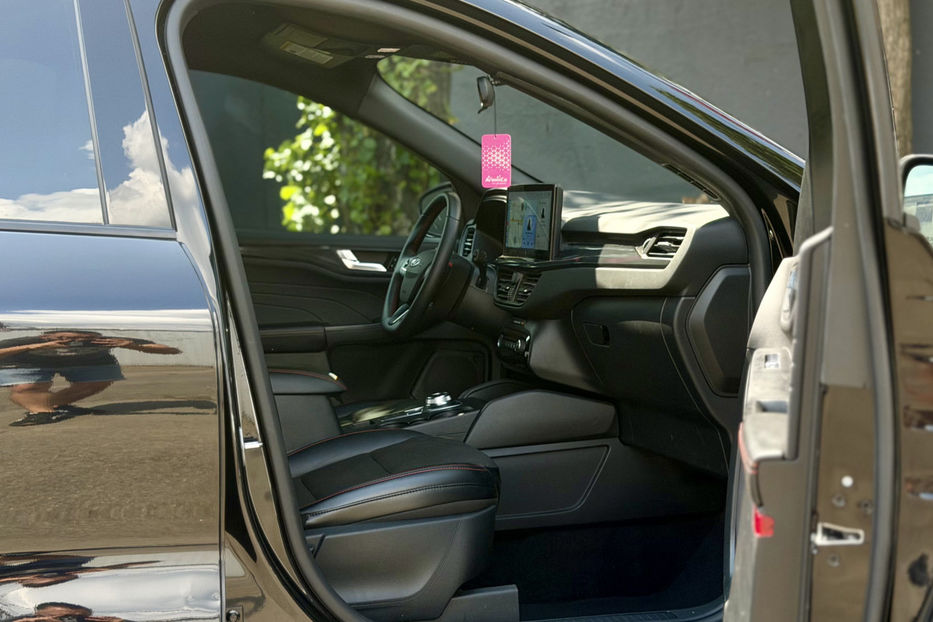 Продам Ford Escape 1.5 EcoBoost AT (180 к.с)   2024 года в Киеве