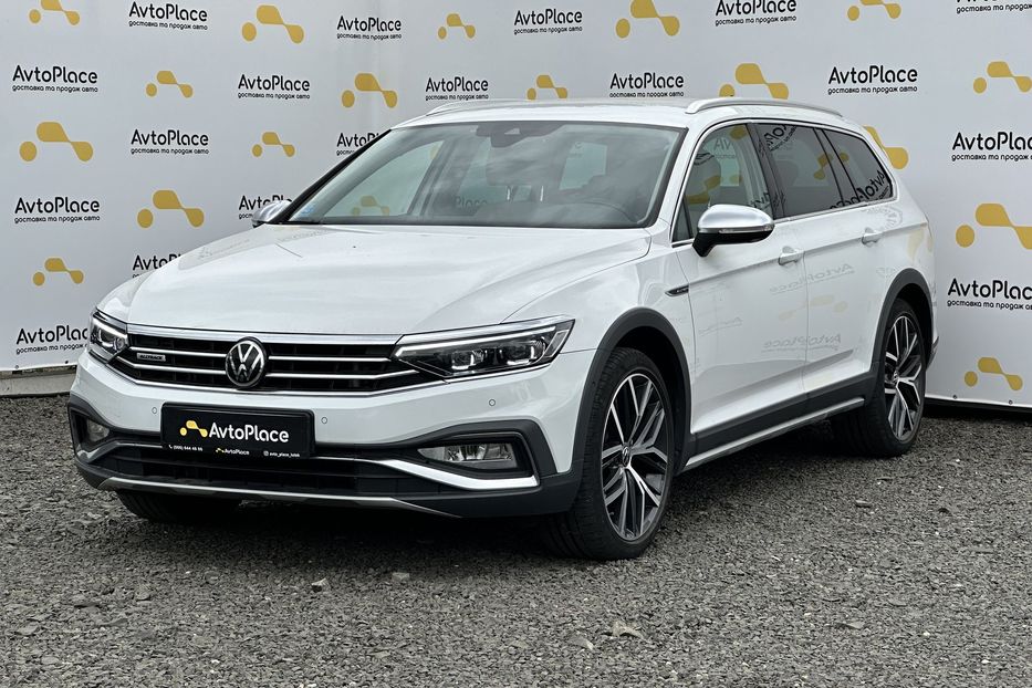 Продам Volkswagen Passat Alltrack 2020 года в Луцке