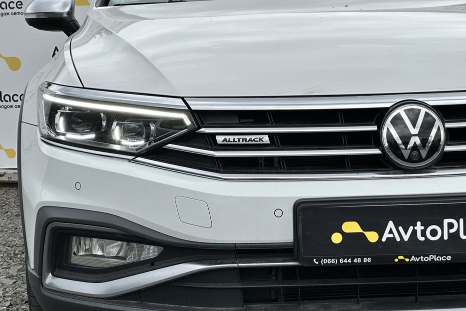 Продам Volkswagen Passat Alltrack 2020 года в Луцке
