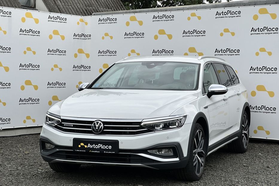Продам Volkswagen Passat Alltrack 2020 года в Луцке