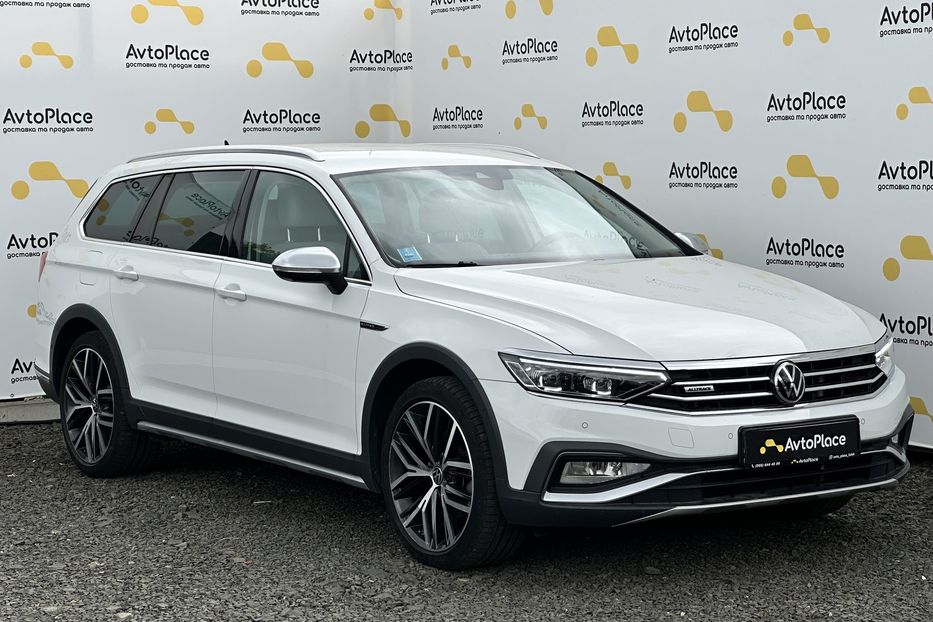Продам Volkswagen Passat Alltrack 2020 года в Луцке