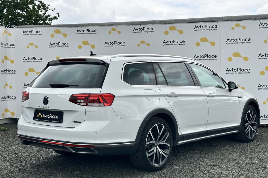 Продам Volkswagen Passat Alltrack 2020 года в Луцке