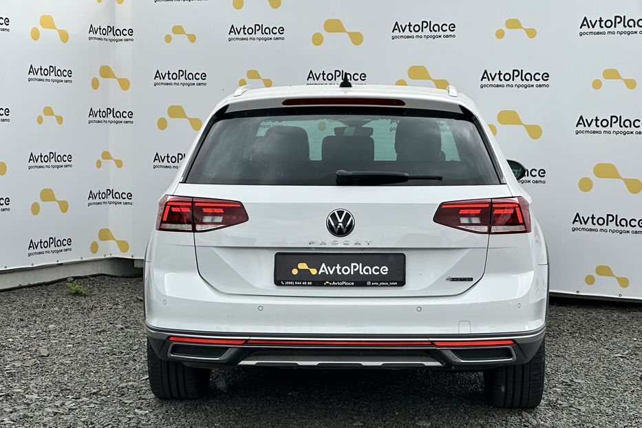 Продам Volkswagen Passat Alltrack 2020 года в Луцке