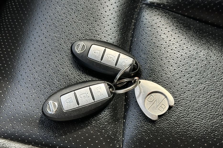 Продам Nissan Leaf 2014 года в Луцке