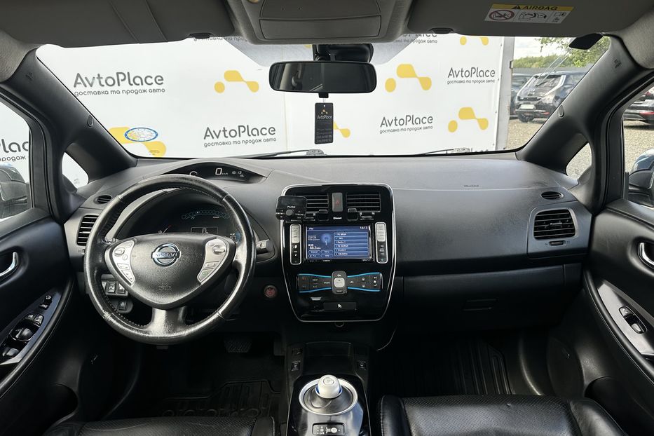 Продам Nissan Leaf 2014 года в Луцке