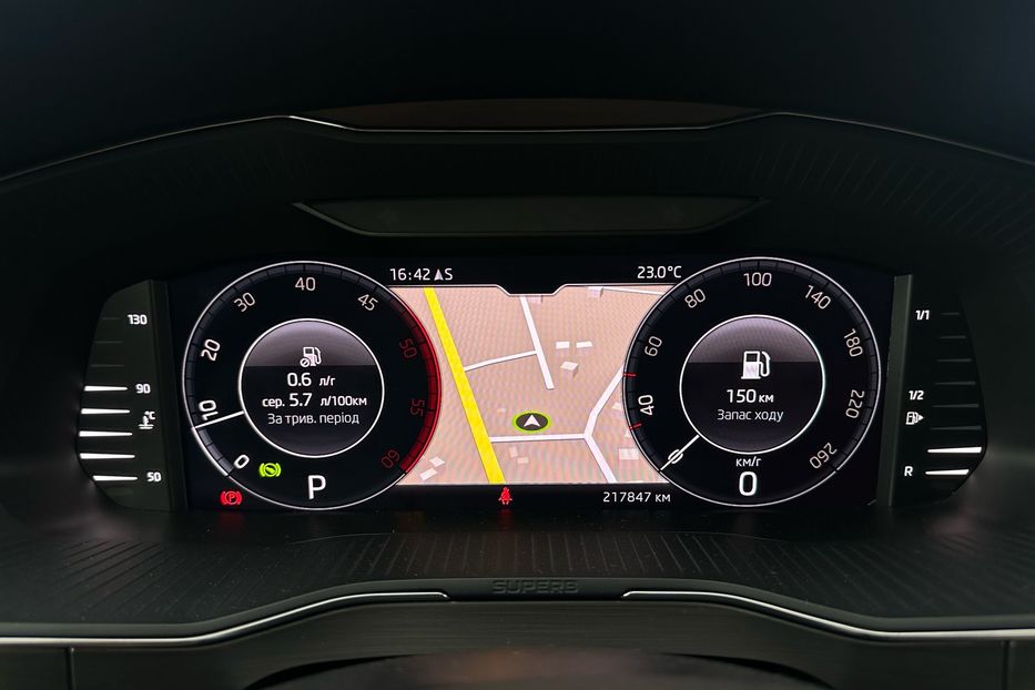Продам Skoda Superb 2.0 TDI 150к.с FULL LED КАМЕРА 2021 года в Львове
