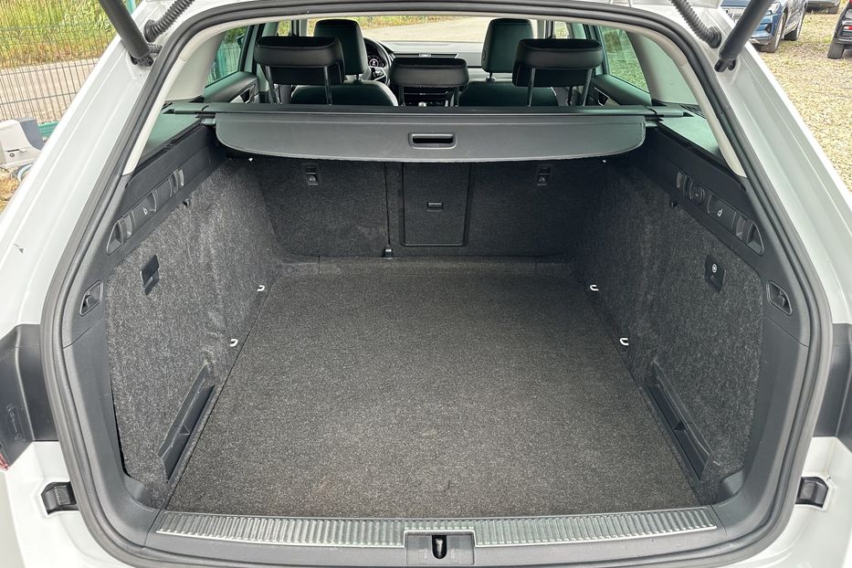 Продам Skoda Superb 2.0 TDI 150к.с FULL LED КАМЕРА 2021 года в Львове