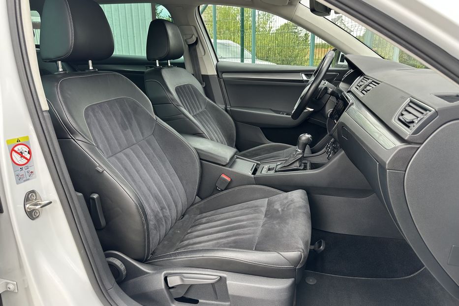 Продам Skoda Superb 2.0 TDI 150к.с FULL LED КАМЕРА 2021 года в Львове