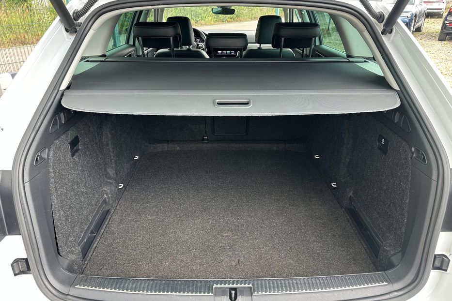 Продам Skoda Superb 2.0 TDI 150к.с FULL LED КАМЕРА 2021 года в Львове