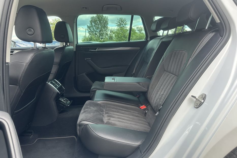 Продам Skoda Superb 2.0 TDI 150к.с FULL LED КАМЕРА 2021 года в Львове