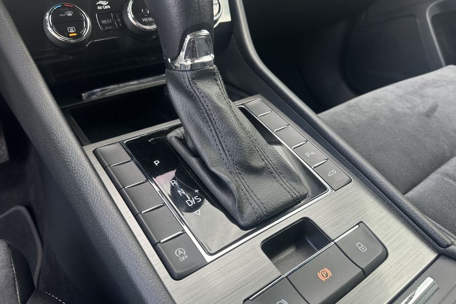 Продам Skoda Superb 2.0 TDI 150к.с FULL LED КАМЕРА 2021 года в Львове