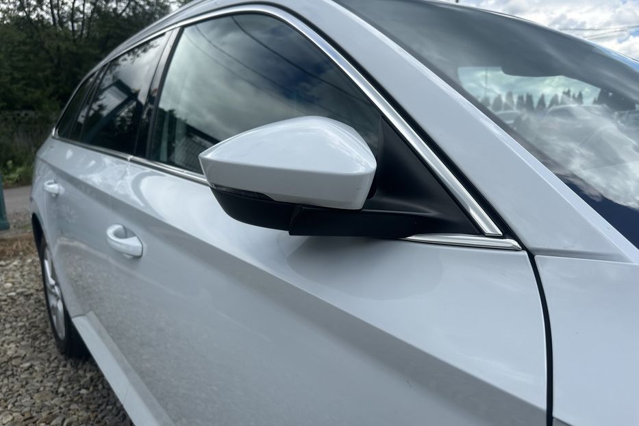 Продам Skoda Superb 2.0 TDI 150к.с FULL LED КАМЕРА 2021 года в Львове