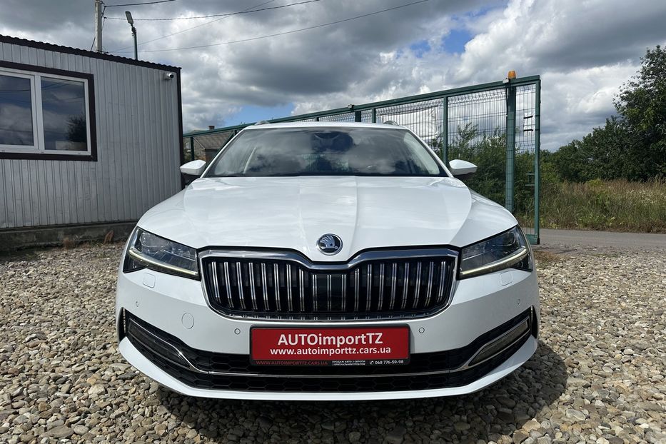 Продам Skoda Superb 2.0 TDI 150к.с FULL LED КАМЕРА 2021 года в Львове
