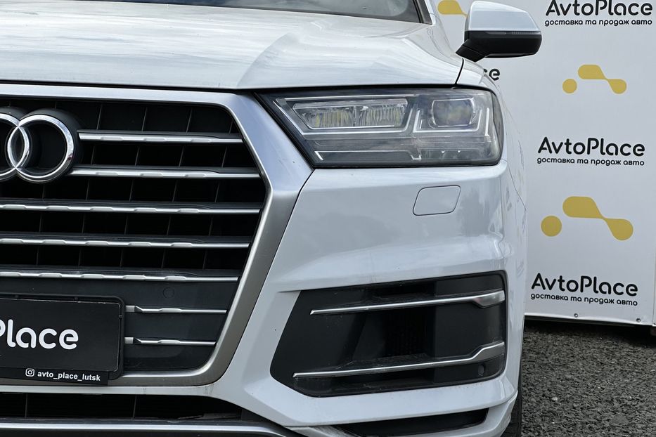 Продам Audi Q7 2017 года в Луцке