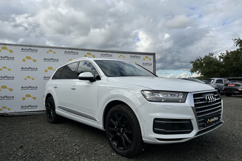 Продам Audi Q7 2017 года в Луцке