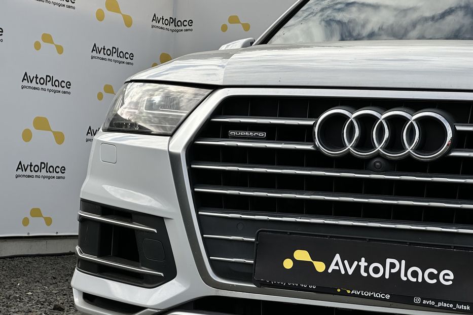 Продам Audi Q7 2017 года в Луцке