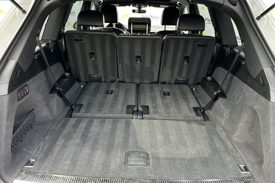 Продам Audi Q7 2017 года в Луцке