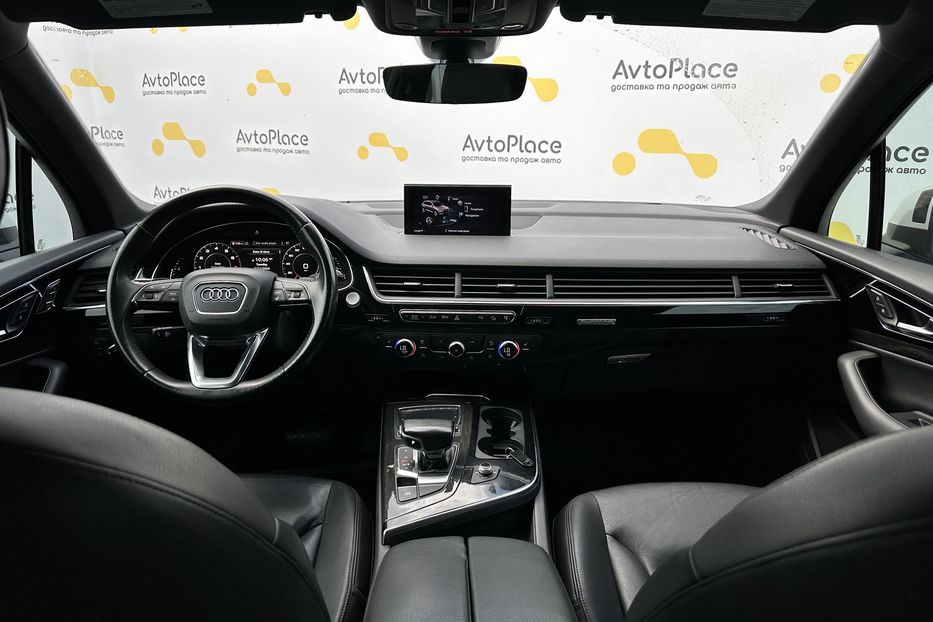 Продам Audi Q7 2017 года в Луцке