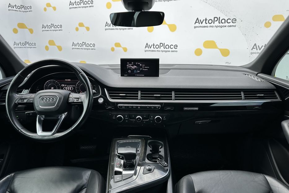 Продам Audi Q7 2017 года в Луцке