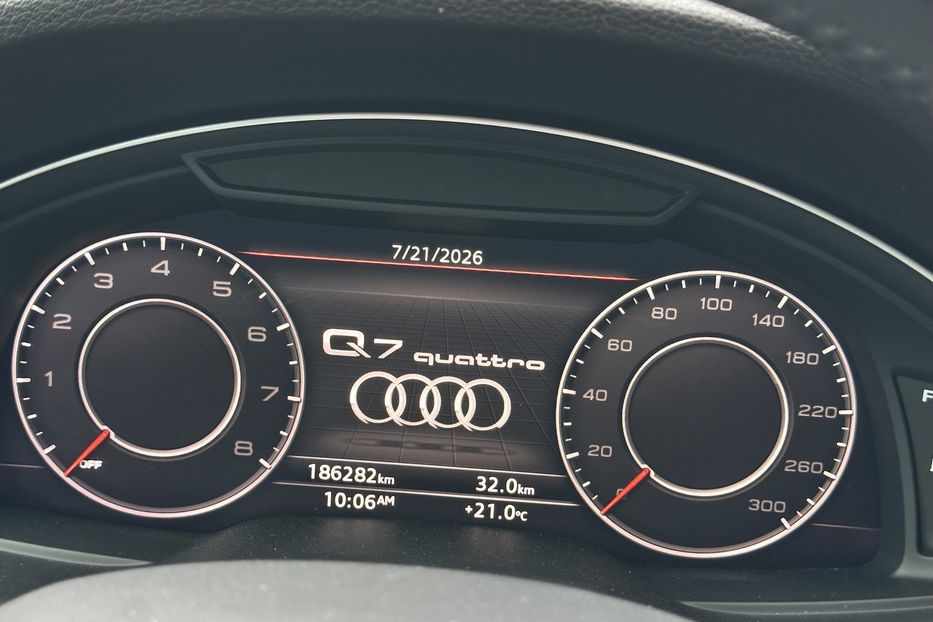 Продам Audi Q7 2017 года в Луцке