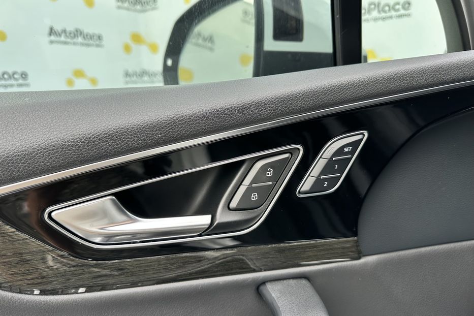 Продам Audi Q7 2017 года в Луцке