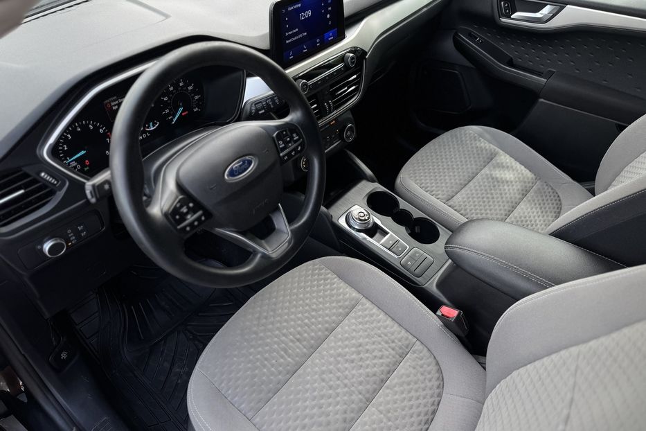 Продам Ford Escape COMIS  2019 года в г. Умань, Черкасская область