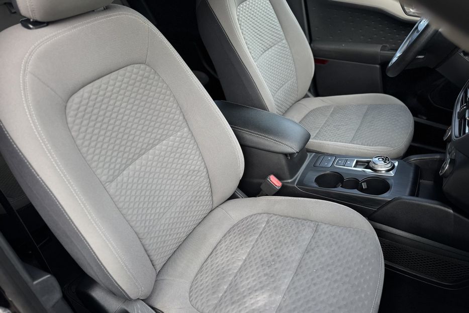 Продам Ford Escape COMIS  2019 года в г. Умань, Черкасская область