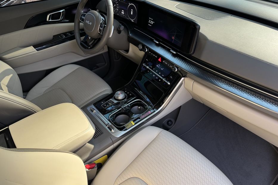 Продам Hyundai B Carnival 9-місць 2021 года в г. Умань, Черкасская область