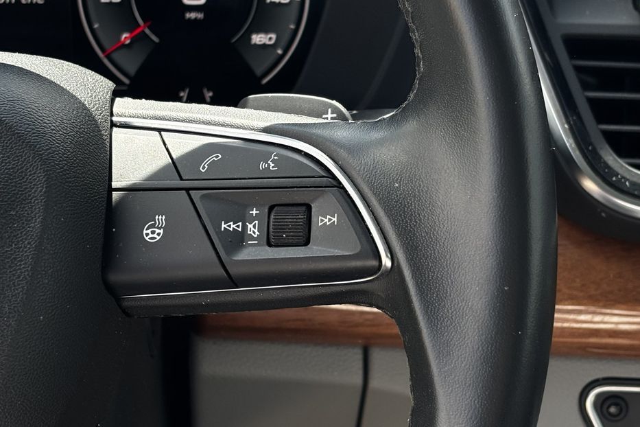 Продам Audi Q5 Premium Plus 2021 года в Львове