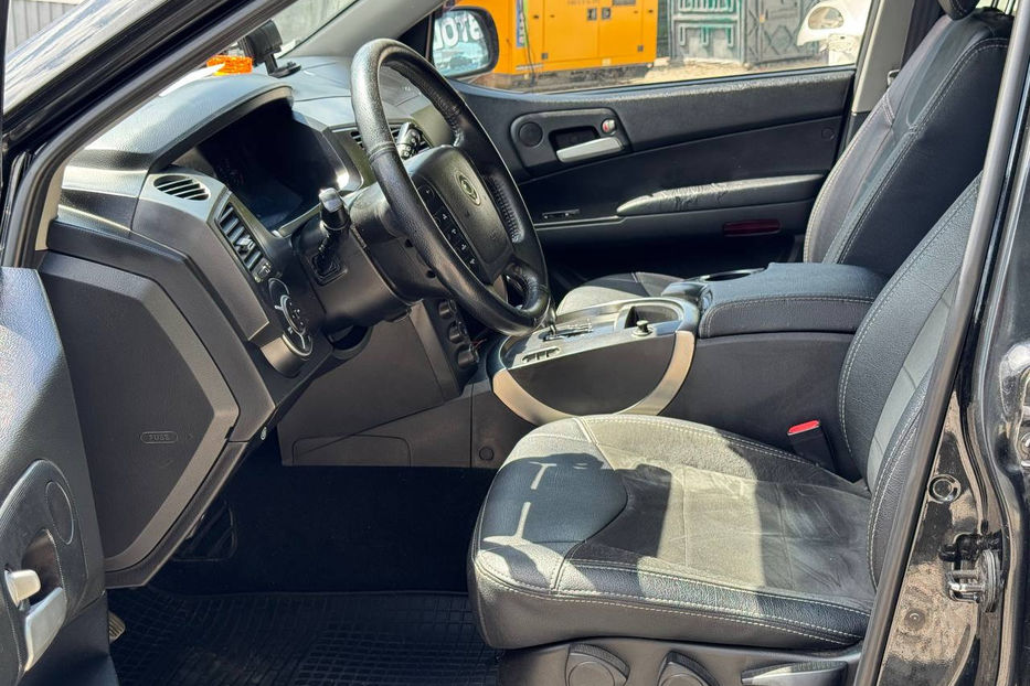Продам SsangYong Kyron 2.0D AT (141 к.с.) 4WD Luxury 2010 года в Киеве