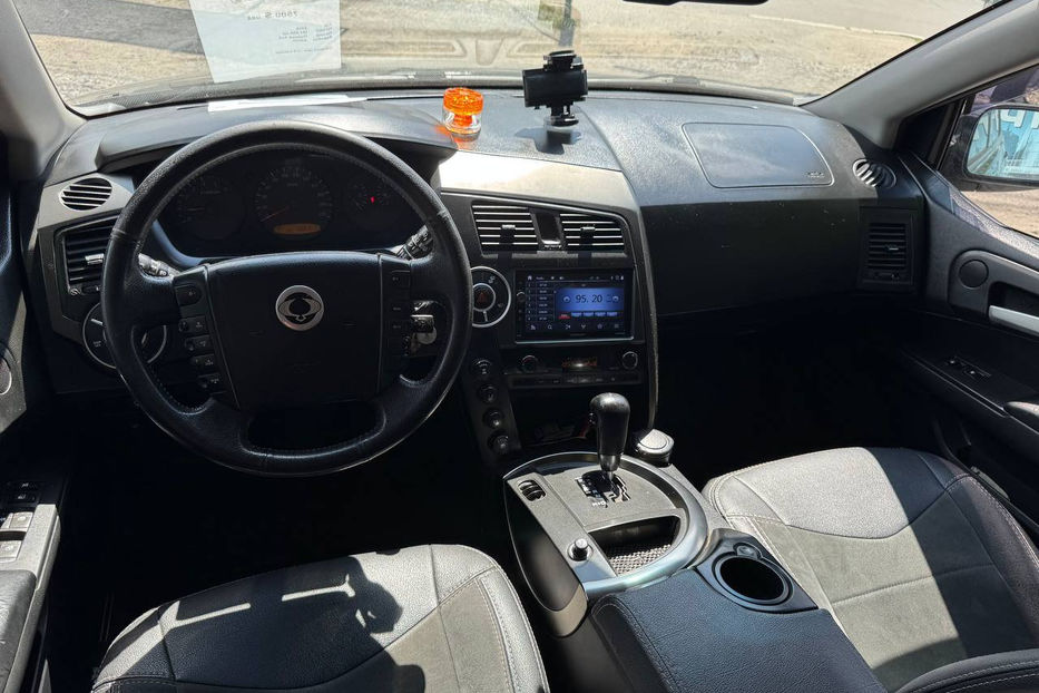 Продам SsangYong Kyron 2.0D AT (141 к.с.) 4WD Luxury 2010 года в Киеве