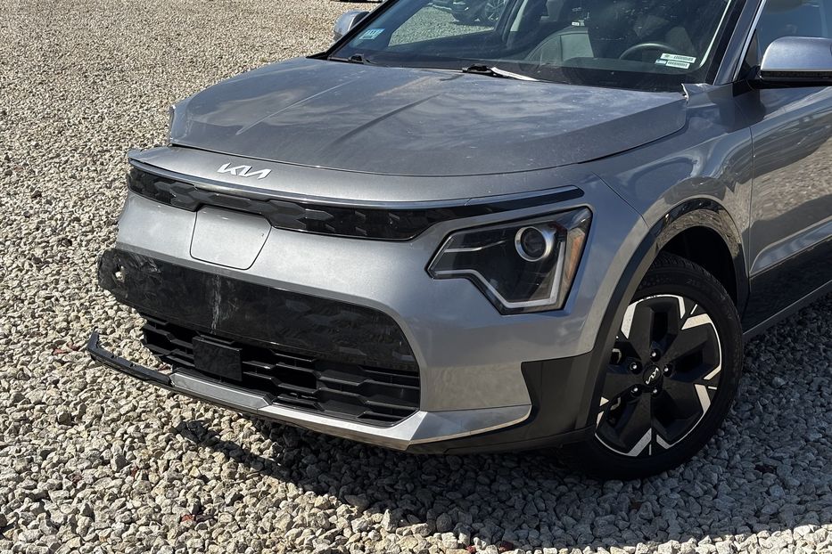 Продам Kia Niro  Wind 7786 2024 года в Львове